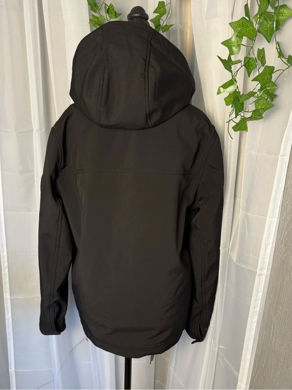 Levi's‎ Men's Black Softshell Sherpa Lined Hooded Jacket Small